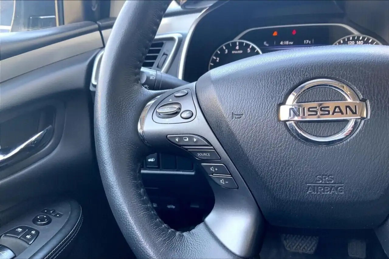 Nissan Murano снимка Nissan Murano