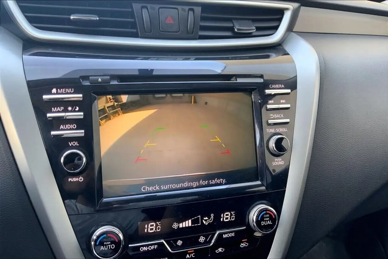 Nissan Murano снимка Nissan Murano