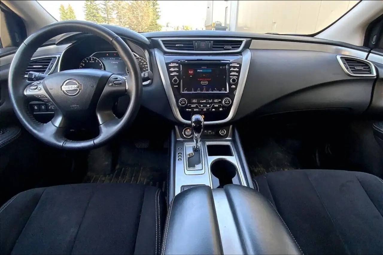 Nissan Murano снимка Nissan Murano