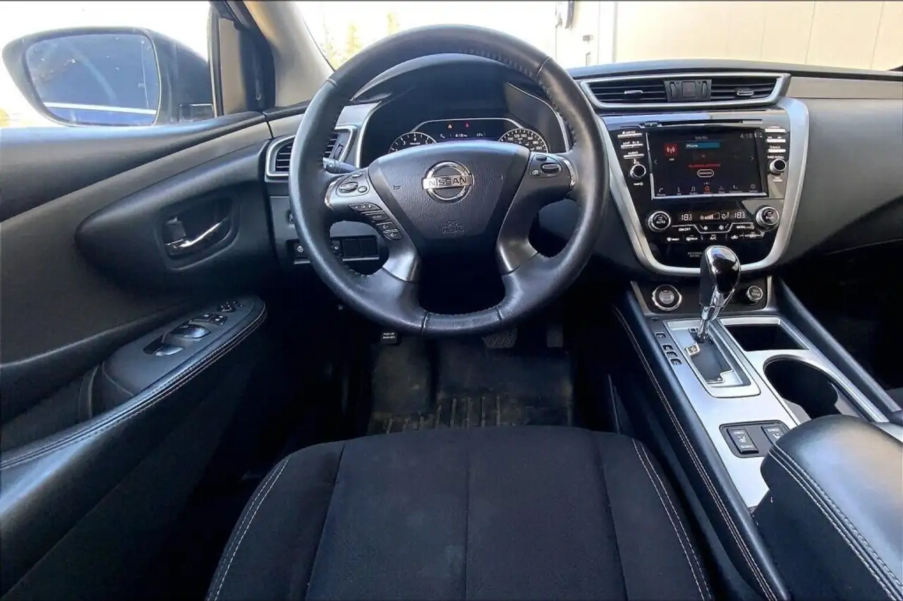 Nissan Murano снимка Nissan Murano