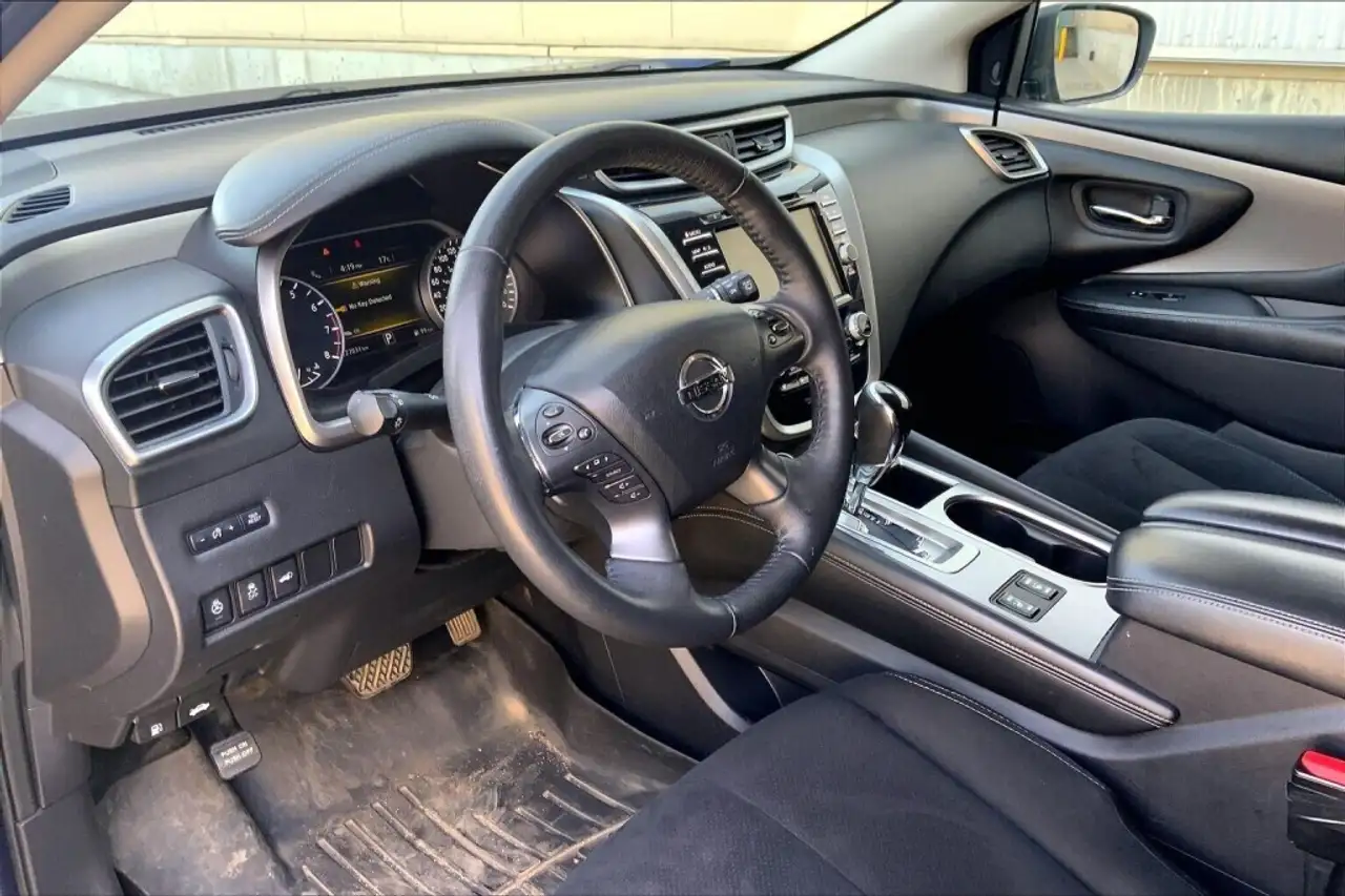 Nissan Murano снимка Nissan Murano