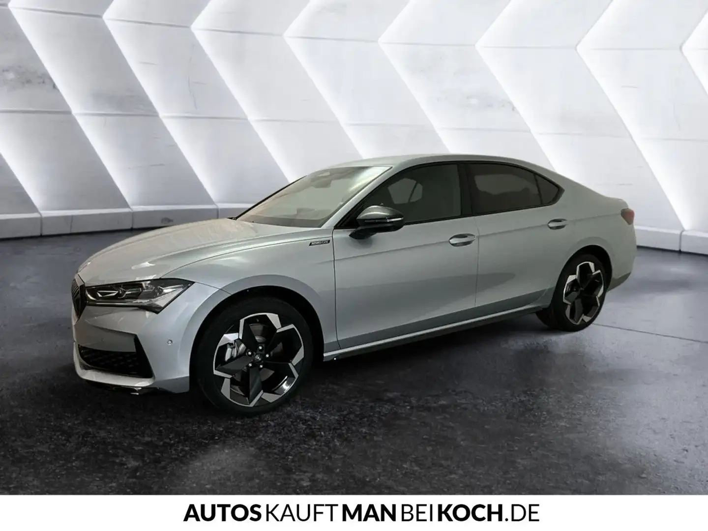 Skoda Superb Sportline 2,0 TSI DSG HUD AHK STHZ CANTON Argent - 2