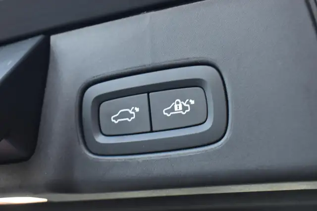Volvo V90 view 12