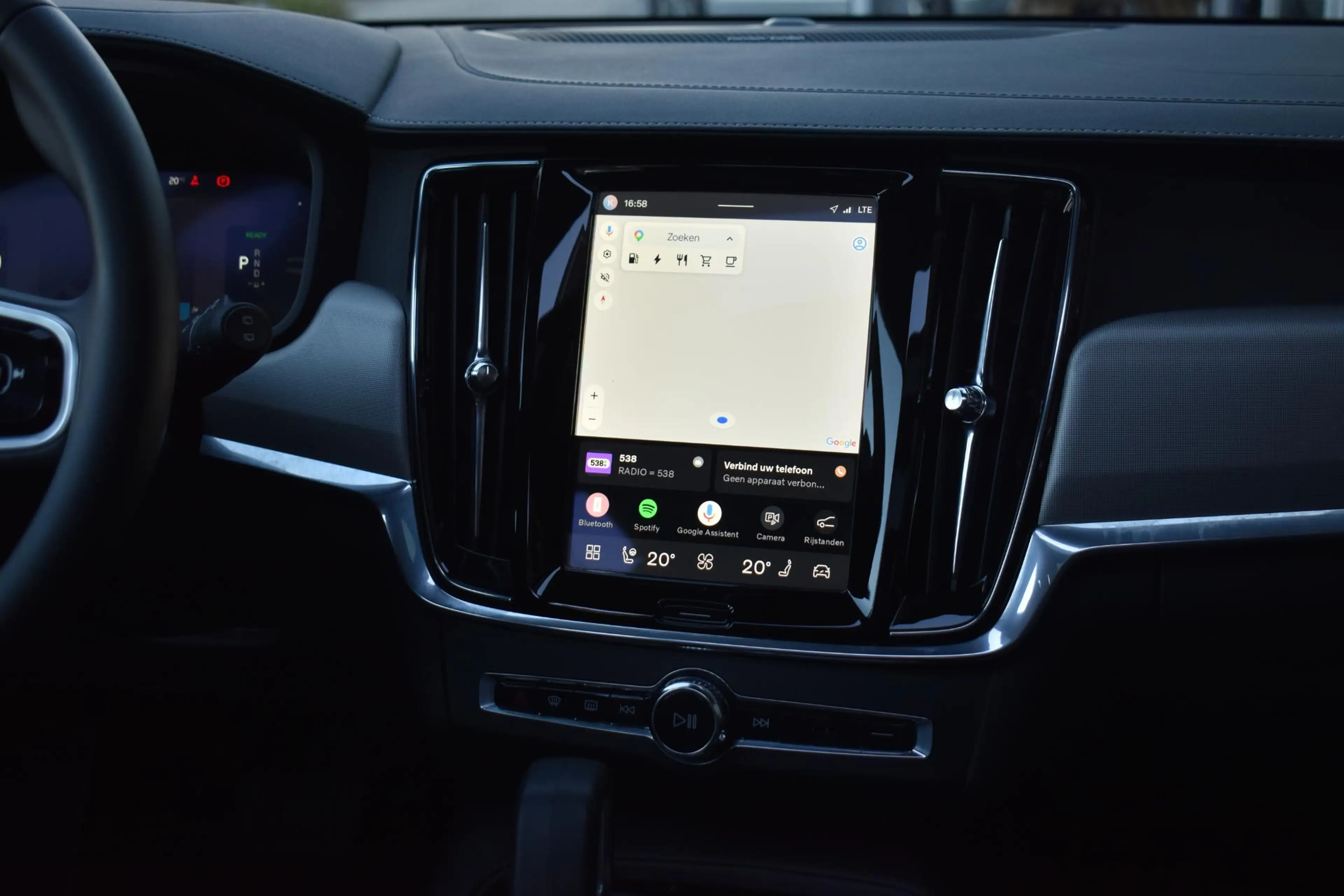 Volvo V90 2.0 T6 Plug-in hybrid AWD Ultimate Bright — photo 25