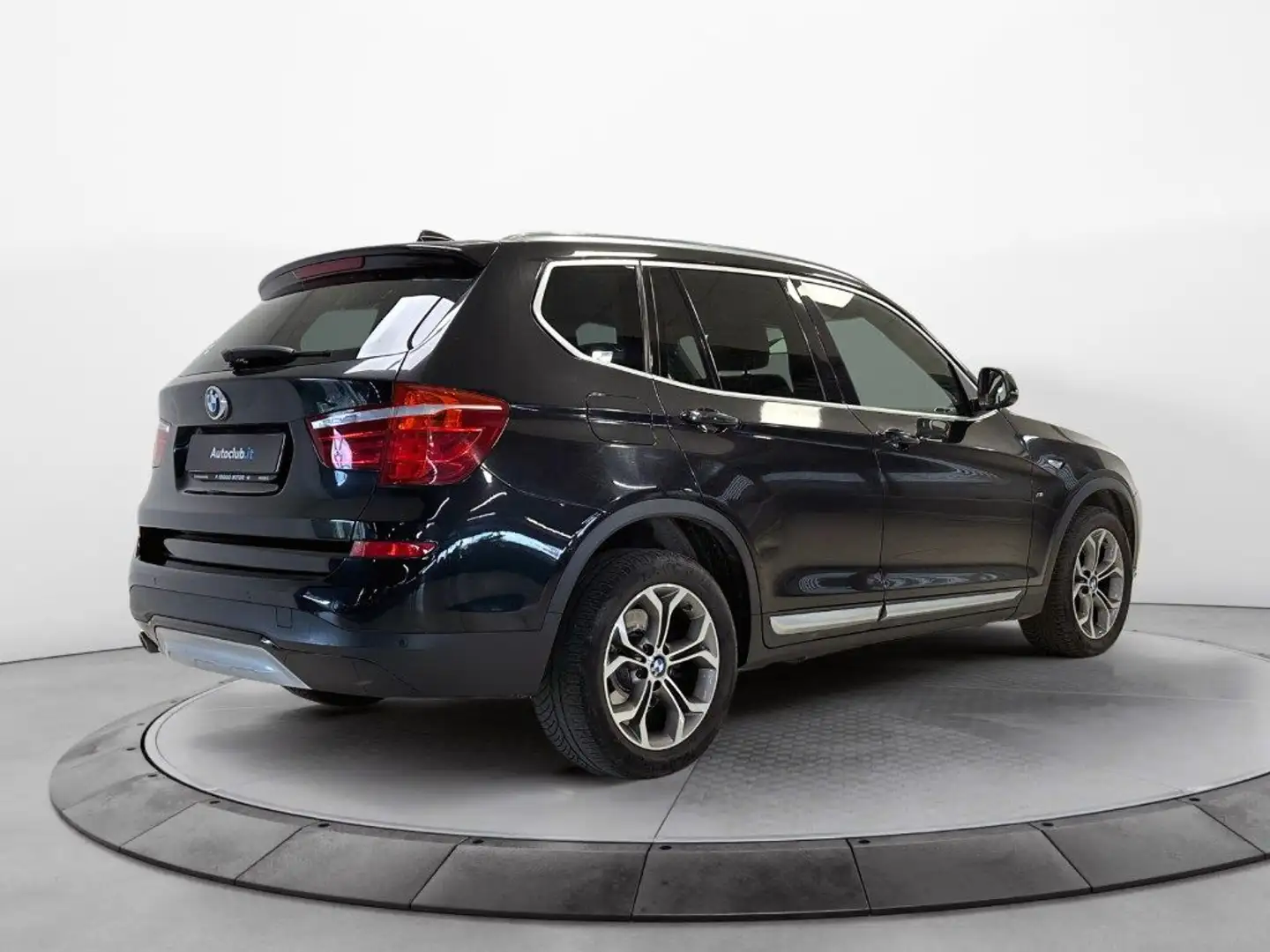 BMW X3 xDrive20d xLine Czarny - 2