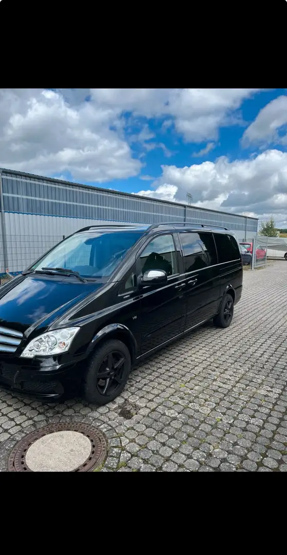 Mercedes-Benz Viano 3.0 CDI Trend Edition lang (639.813) Schwarz - 2