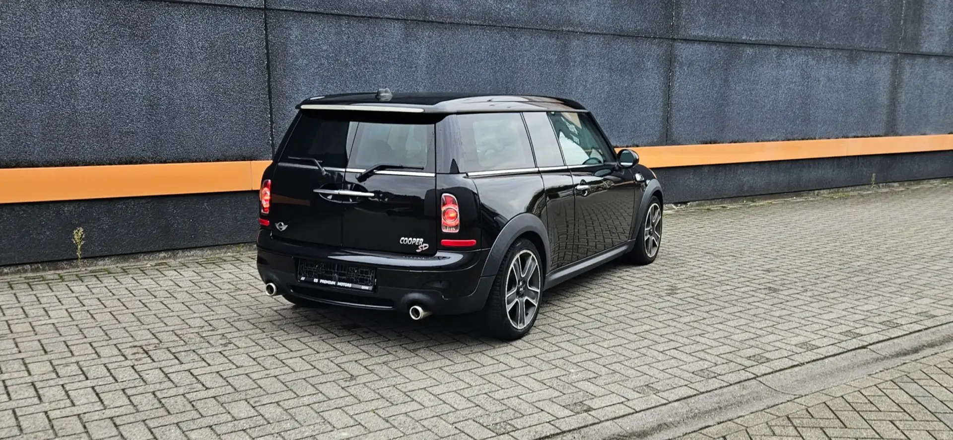 MINI Cooper SD Clubman XENON/SPORT LEDER/KEYLES ENTRY/NAVI/CRUISECNTRL/ Noir - 2