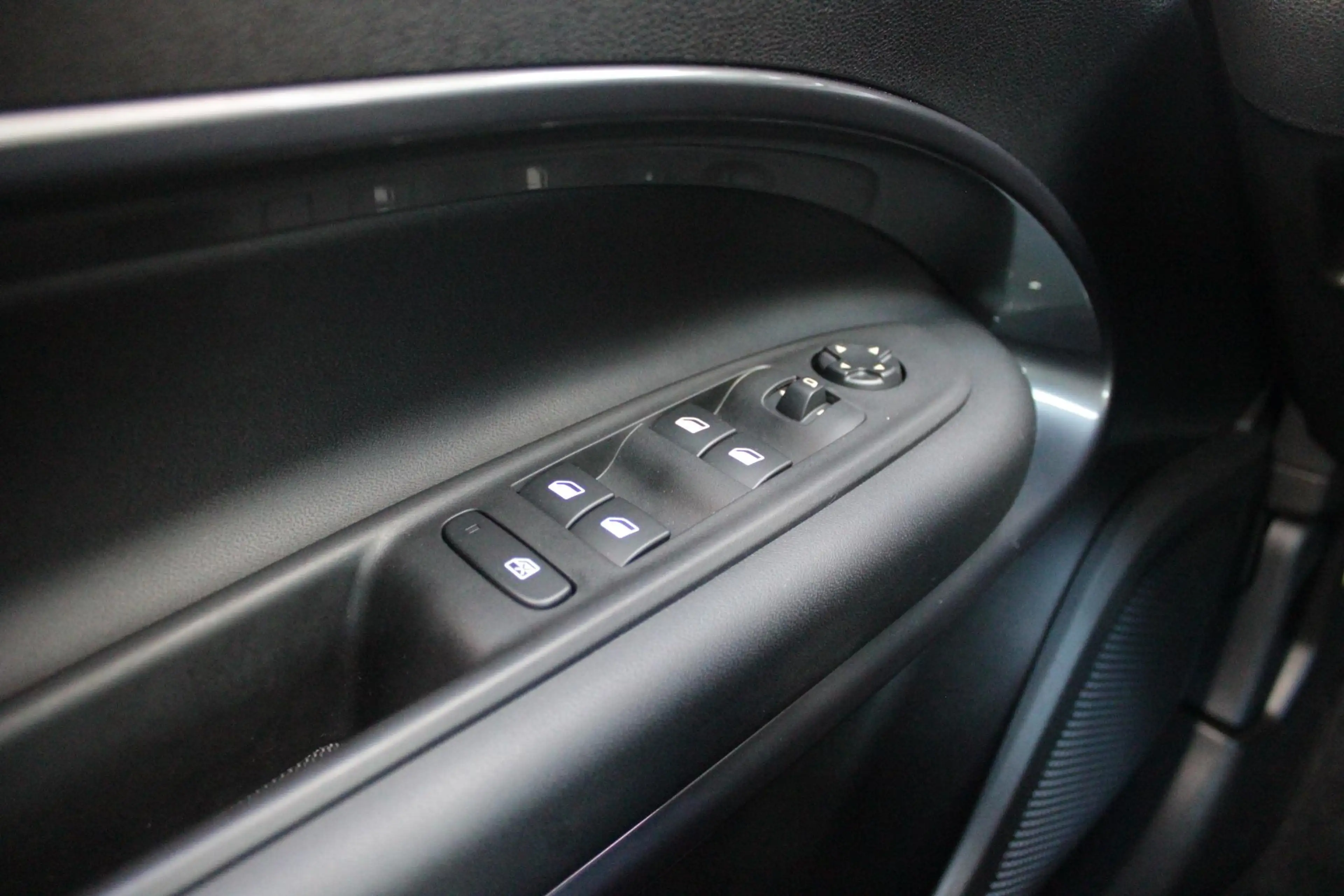 Abarth 600e Abarth Turismo 240PK 54 kWh | "TORSEN" MECHANISCH — photo 15