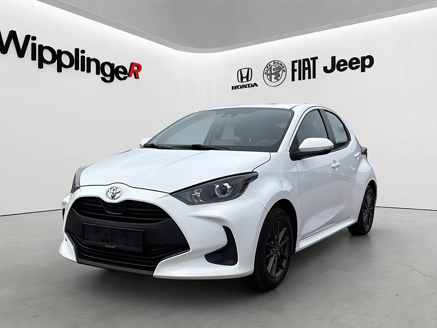 Toyota Yaris 1,5 VVT-ie Active Weiß - 1