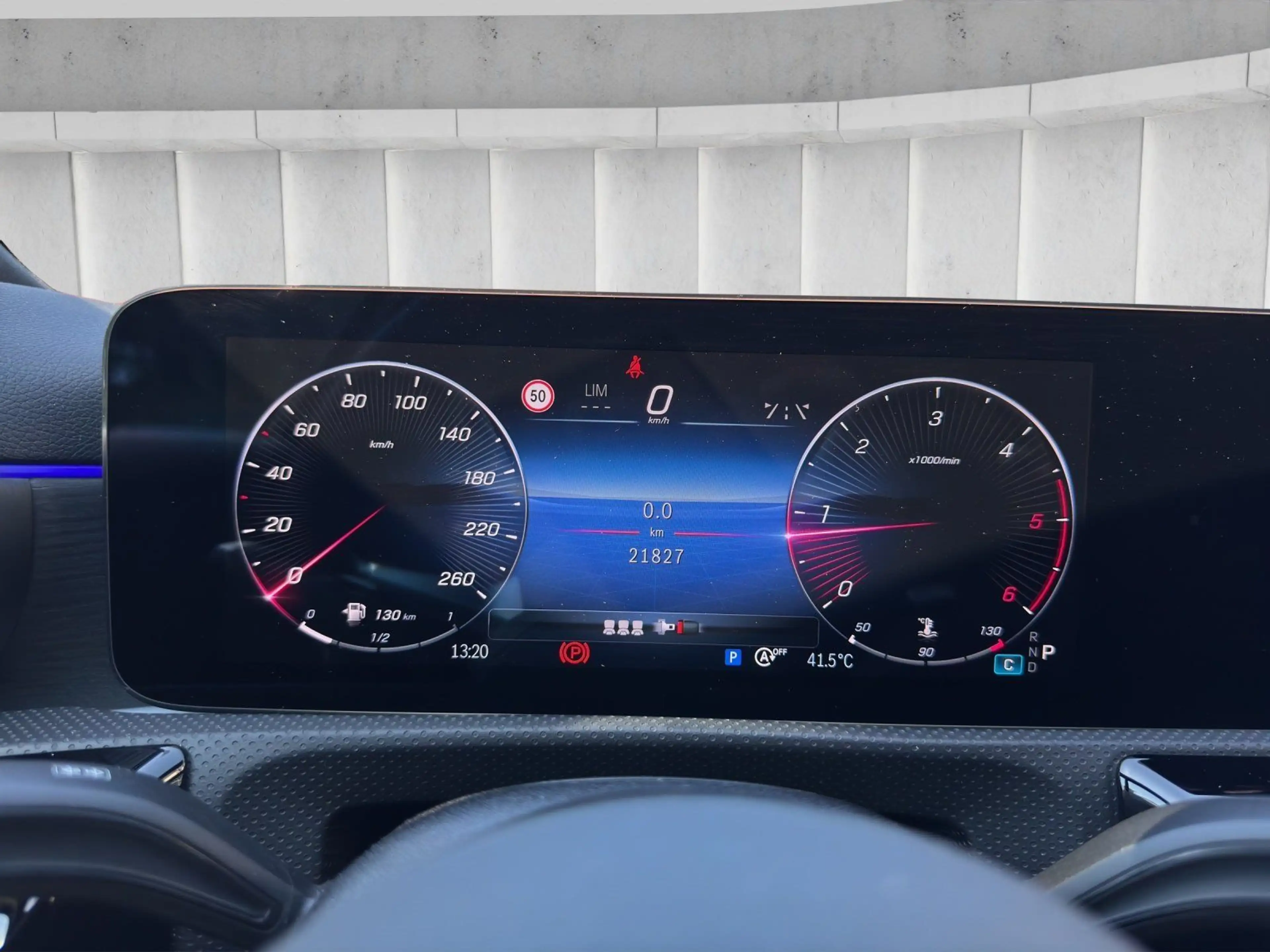 Mercedes-Benz A 220 d Lim. AMG Premium Night Pano Burm Sthg 19 — photo 11