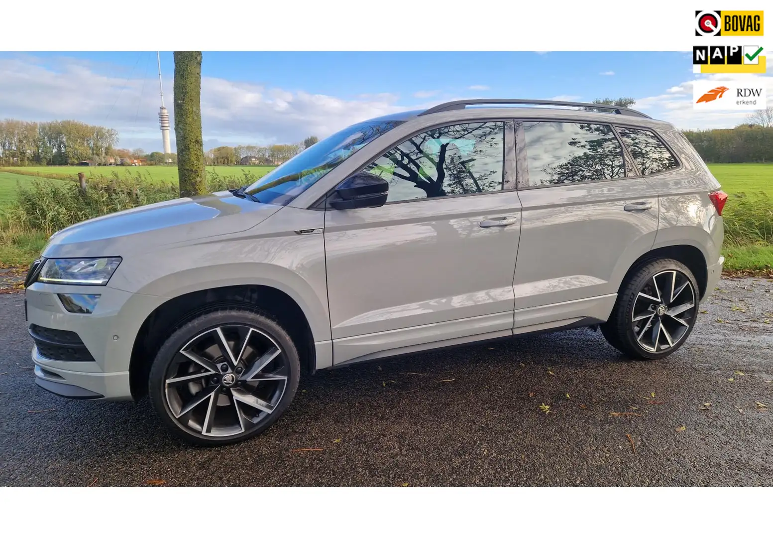 Skoda Karoq 1.5 TSI ACT Sportline Business, 1e eig, camera Gris - 1