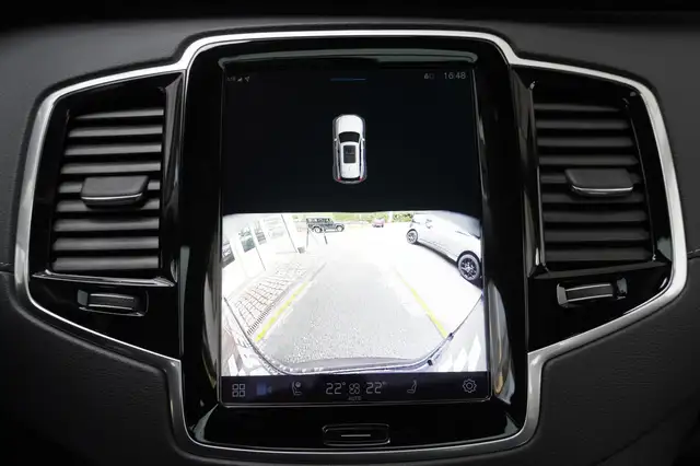 Volvo XC90 Recharge Ultra T8 dark AWD Ansicht 32