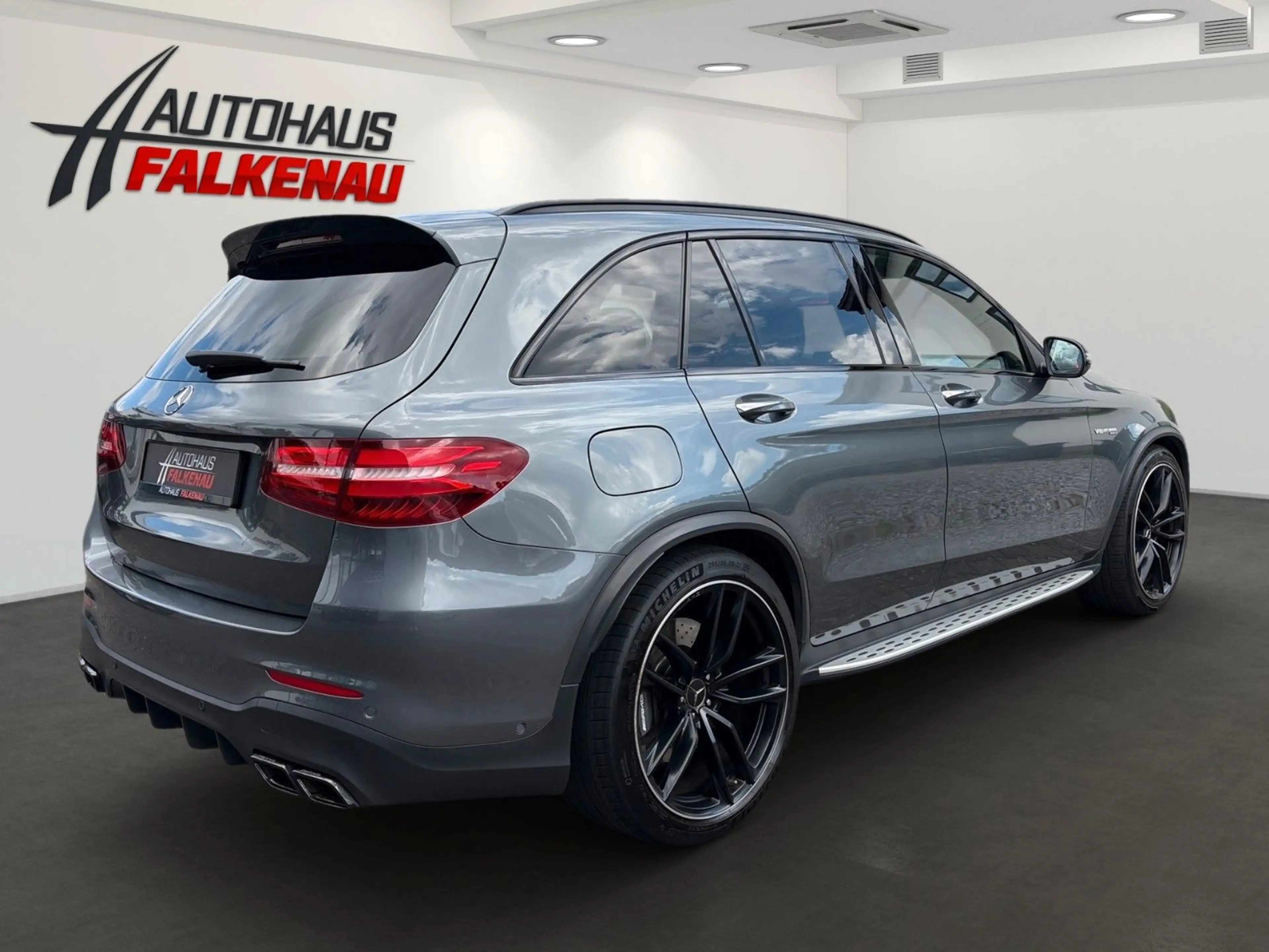 Mercedes-Benz GLC 63 AMG GLC63 AMG 4Matic *HUD,Sitzbelüftung,Pano,8-fach* — photo 5