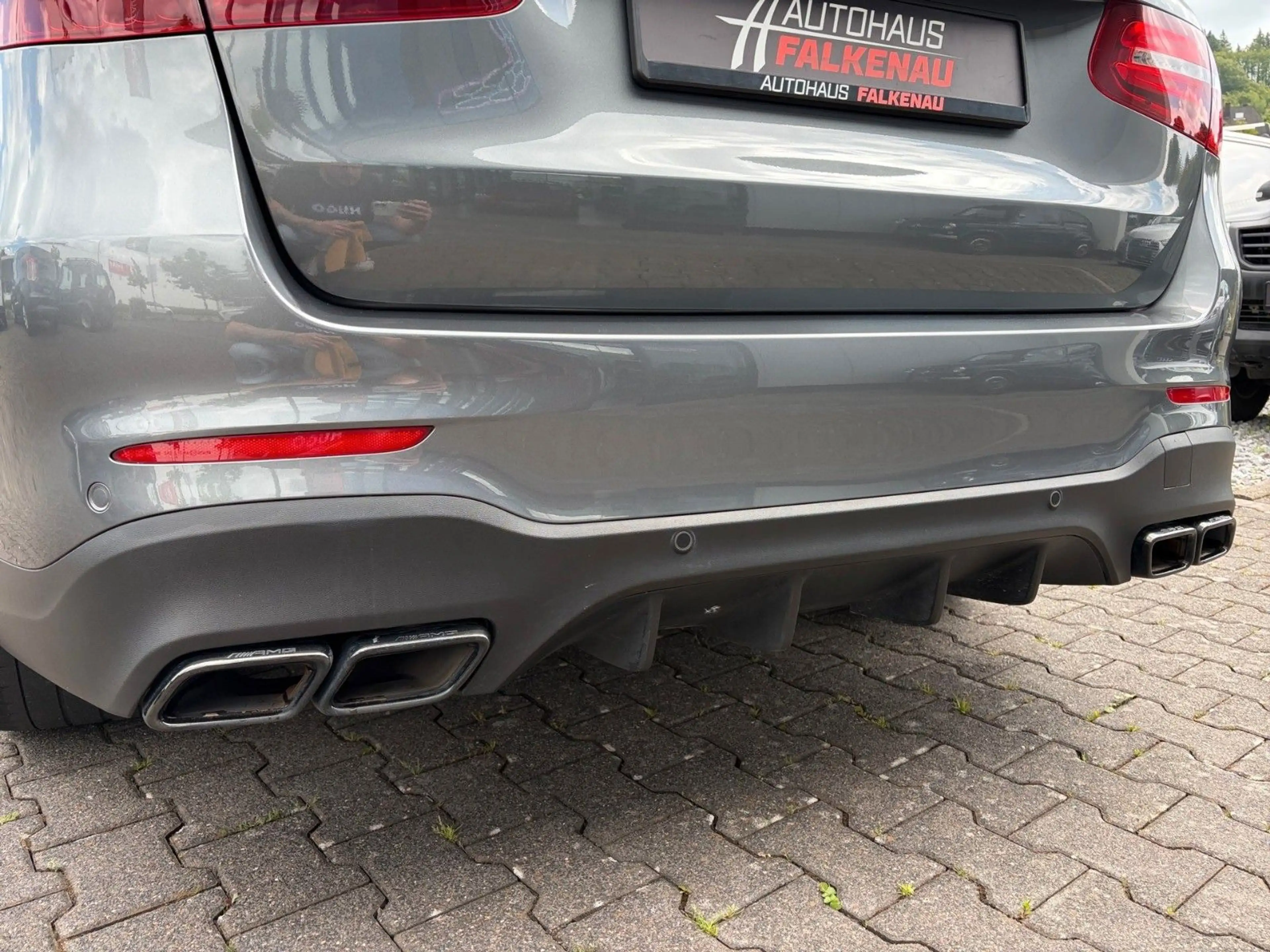 Mercedes-Benz GLC 63 AMG GLC63 AMG 4Matic *HUD,Sitzbelüftung,Pano,8-fach* — photo 13