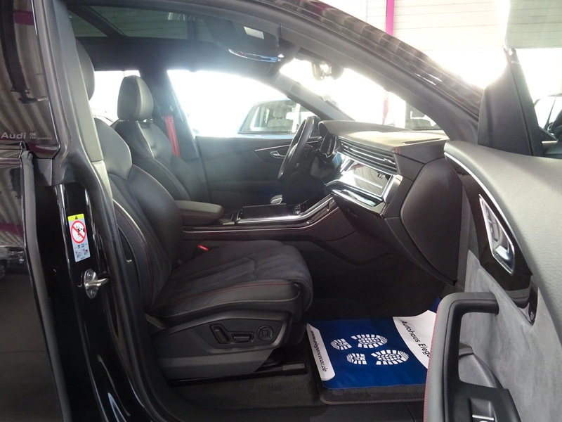 Audi Q8 50 TDI QUATTRO*S-LINE*MODELPFLEGE*LASER*VOLL* — photo 6