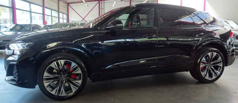 Audi Q8 50 TDI QUATTRO*S-LINE*MODELPFLEGE*LASER*VOLL* — photo 2