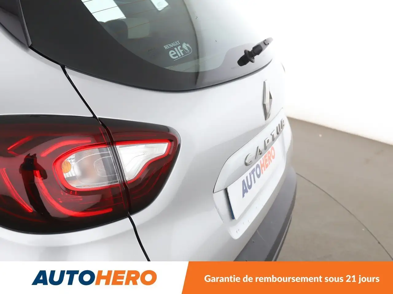 Renault Captur — photo 33