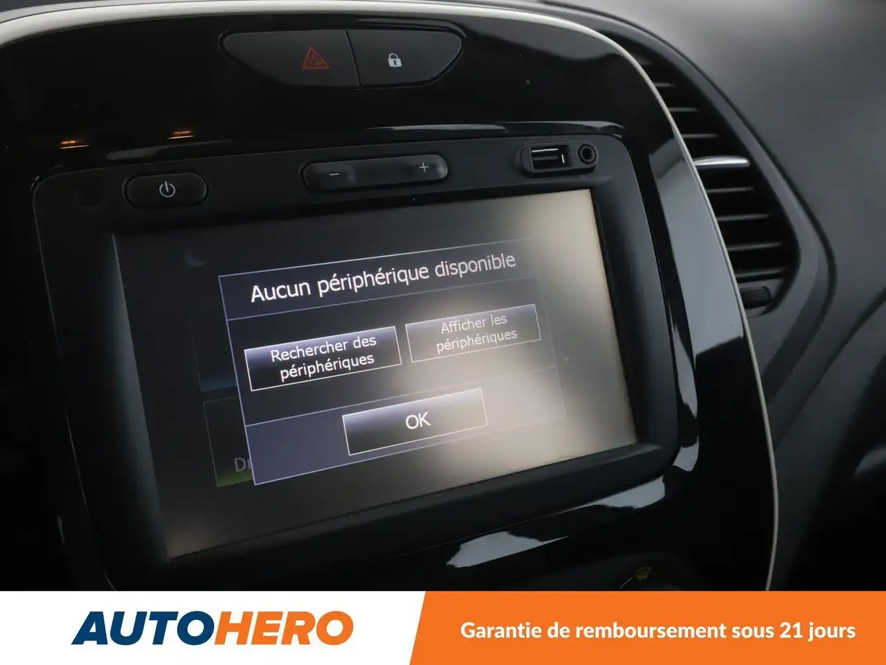 Renault Captur — photo 22