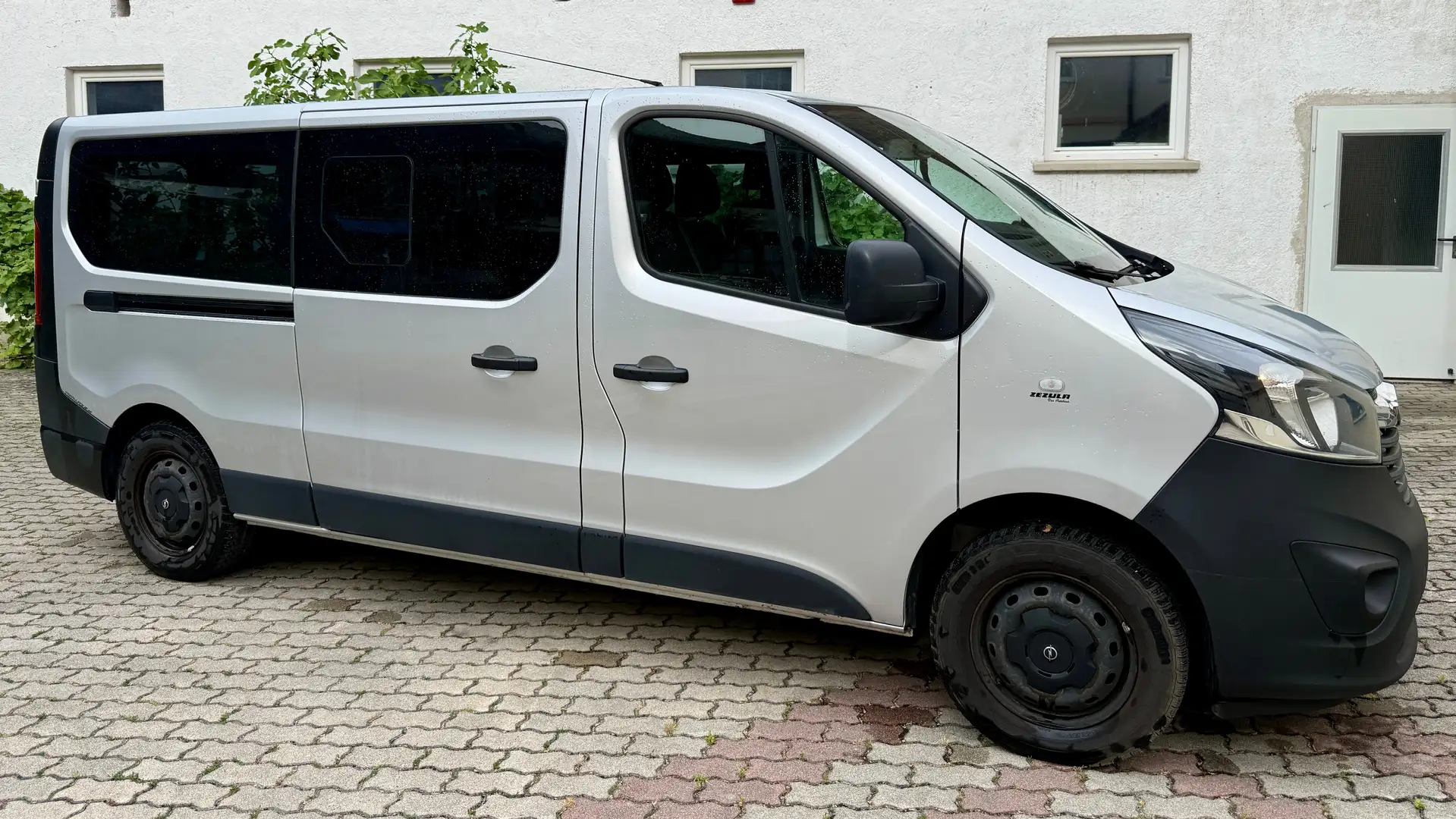 Opel Vivaro Vivaro Combi L2H1 1,6 BiTurbo CDTI ecoflex 2,9t Start/Stop Grau - 2