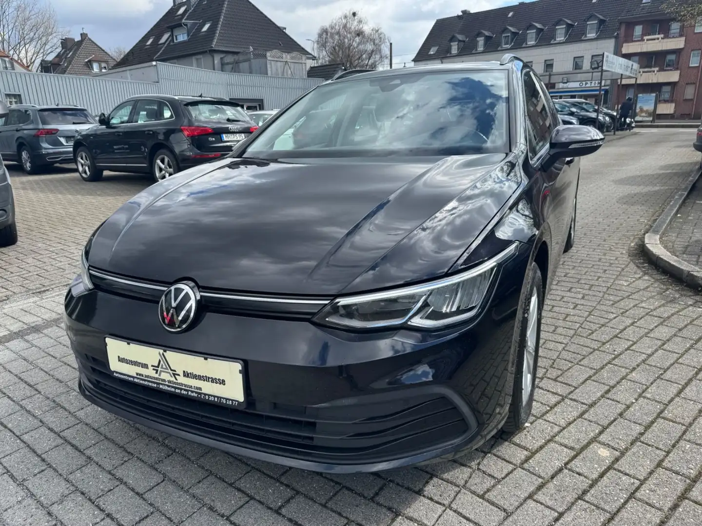 Volkswagen Golf VIII  ACC Panorama PDC App Conect 1. Hand Schwarz - 2