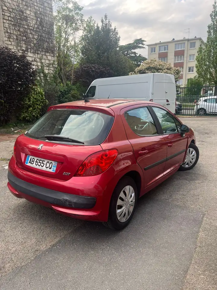 Peugeot 207 1.4 HDi 70ch Urban