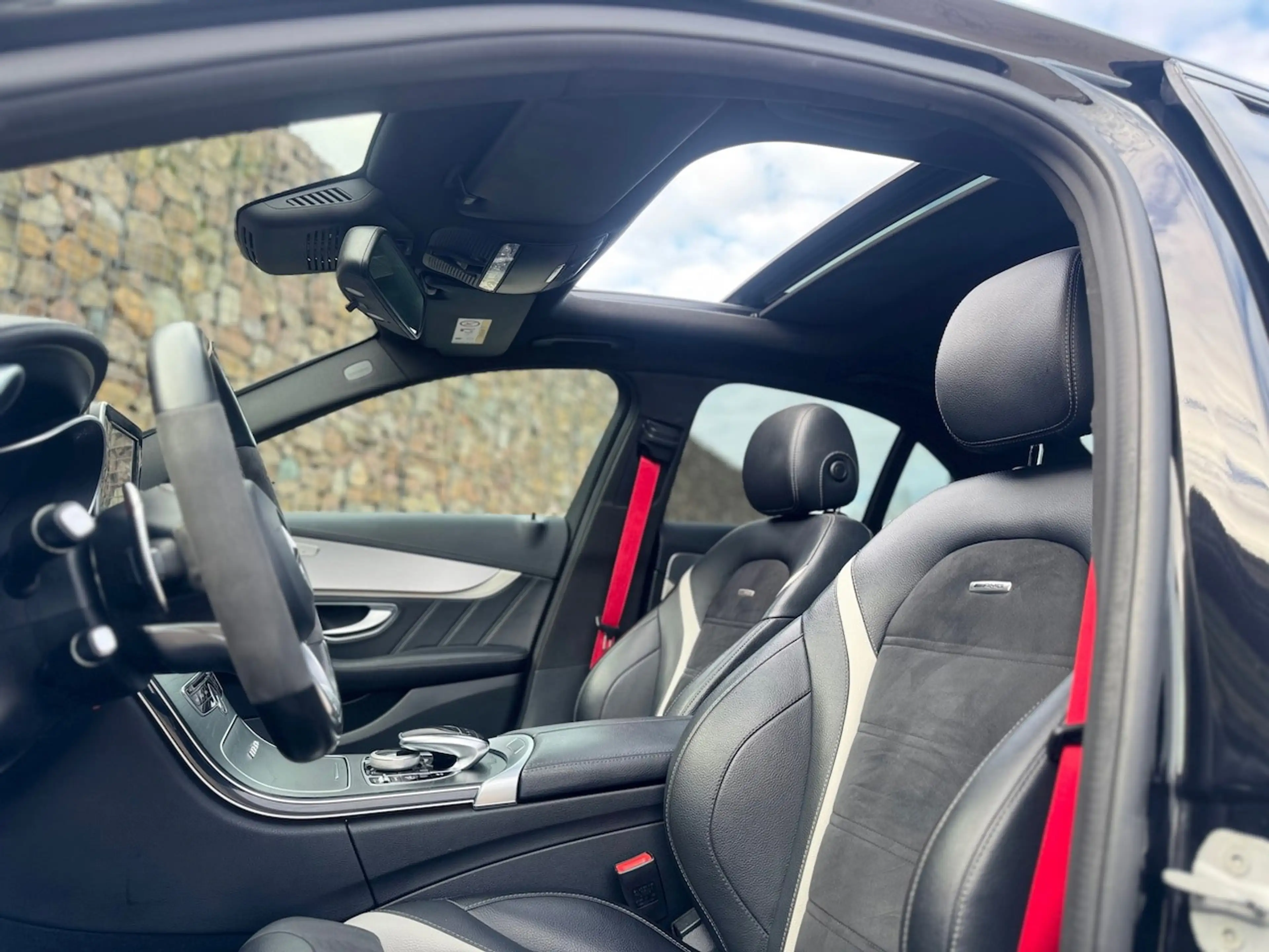 Mercedes-Benz C 63 AMG S — photo 15