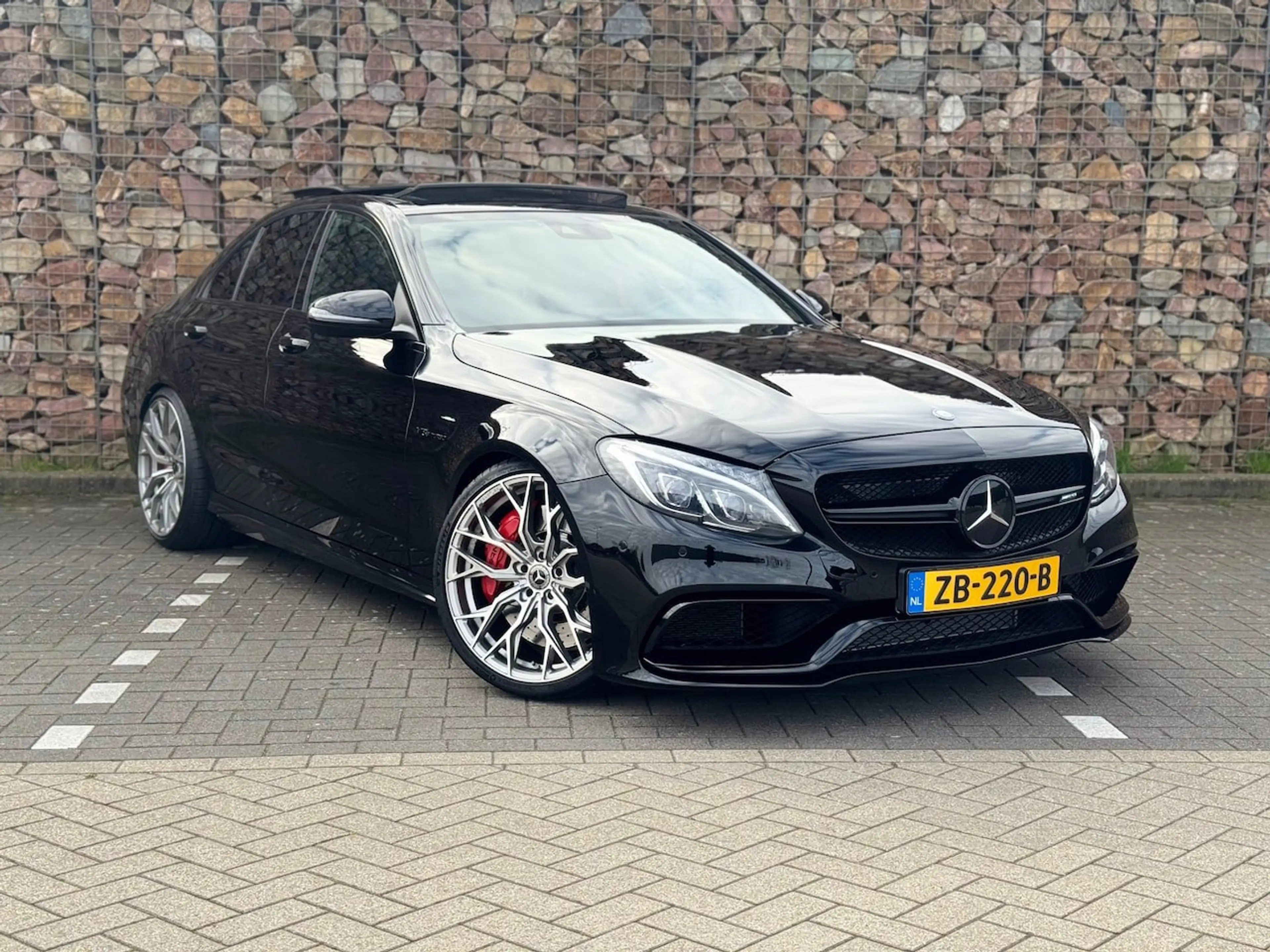 Mercedes-Benz C 63 AMG S — photo 3