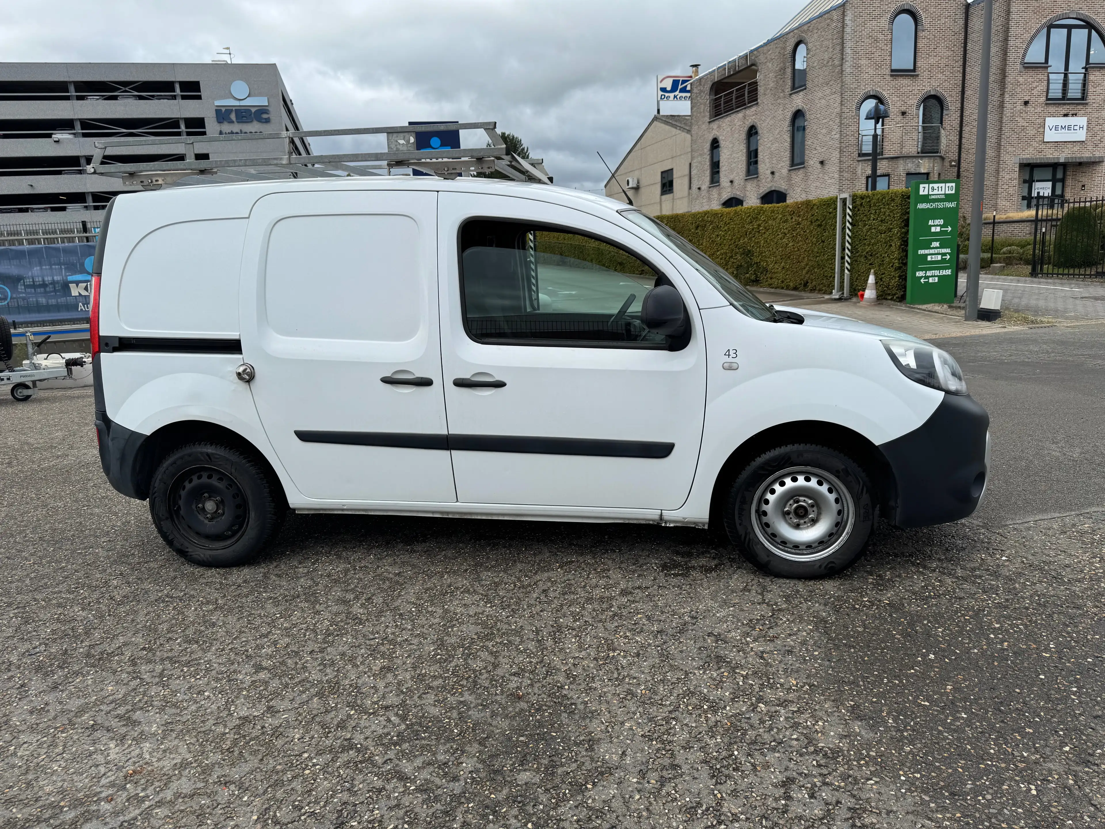 Renault Kangoo — photo 3