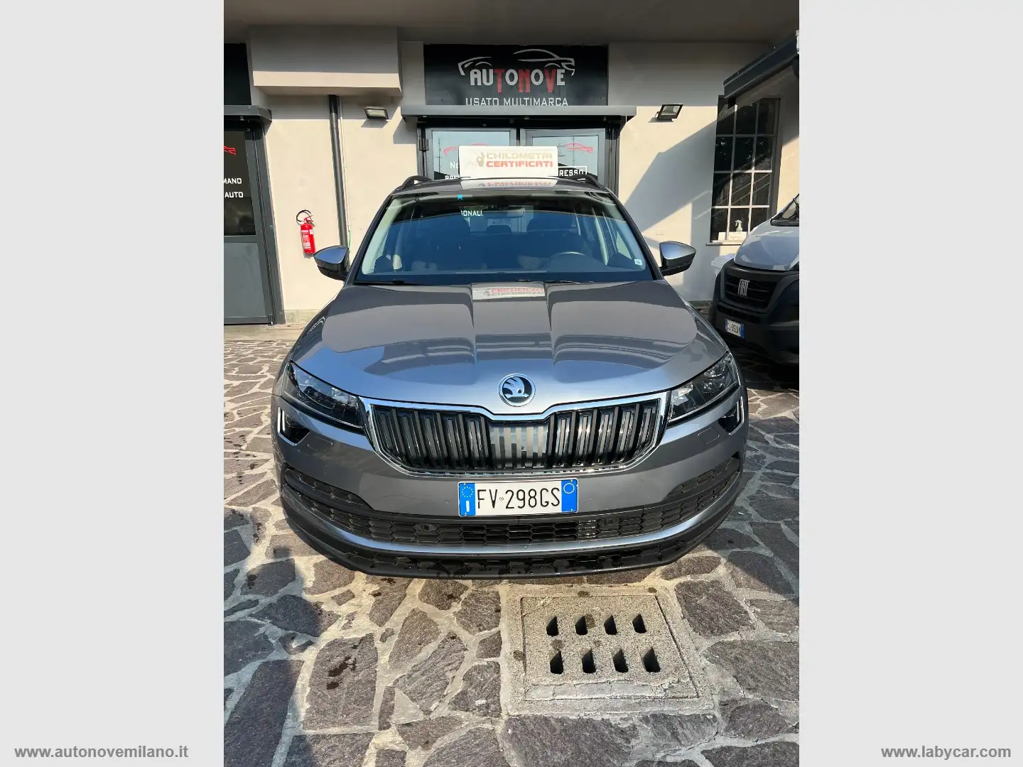 Skoda Karoq 1.6 TDI SCR SportLine PREZZO REALE WWW.AUTONOVEMIL Grigio - 1