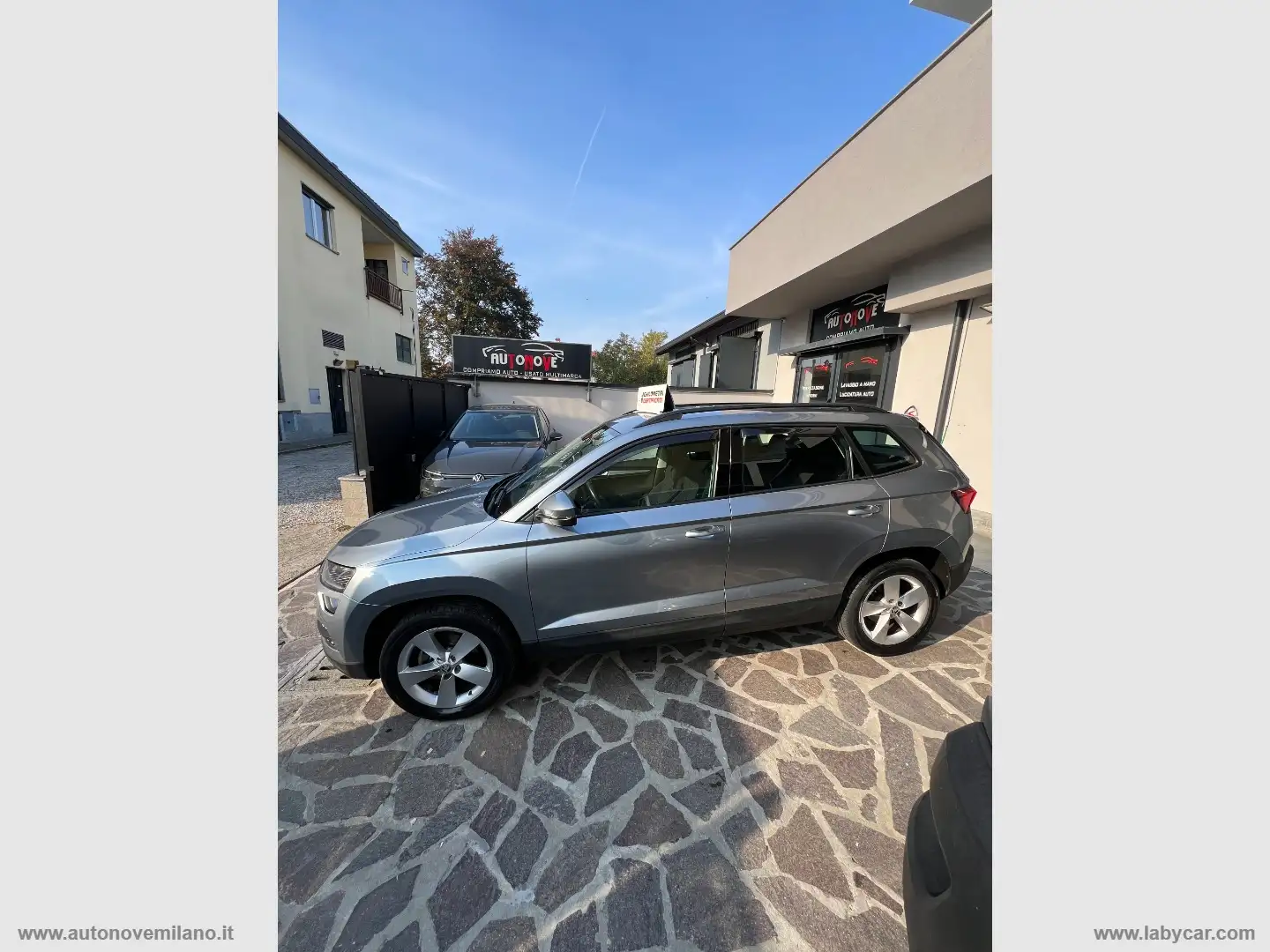 Skoda Karoq 1.6 TDI SCR SportLine PREZZO REALE WWW.AUTONOVEMIL Grigio - 2