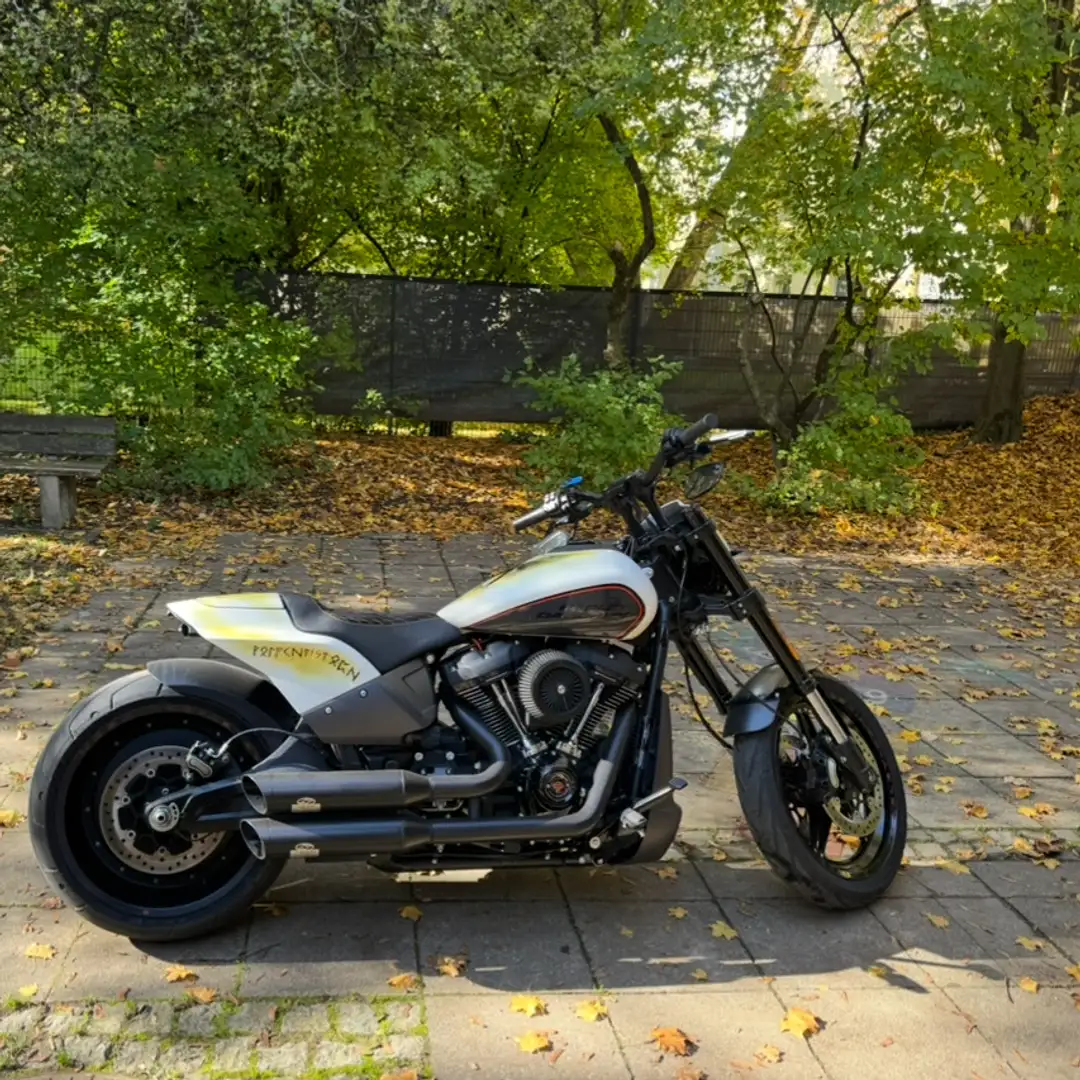 Harley-Davidson FXDR 114 USA Blanc - 1
