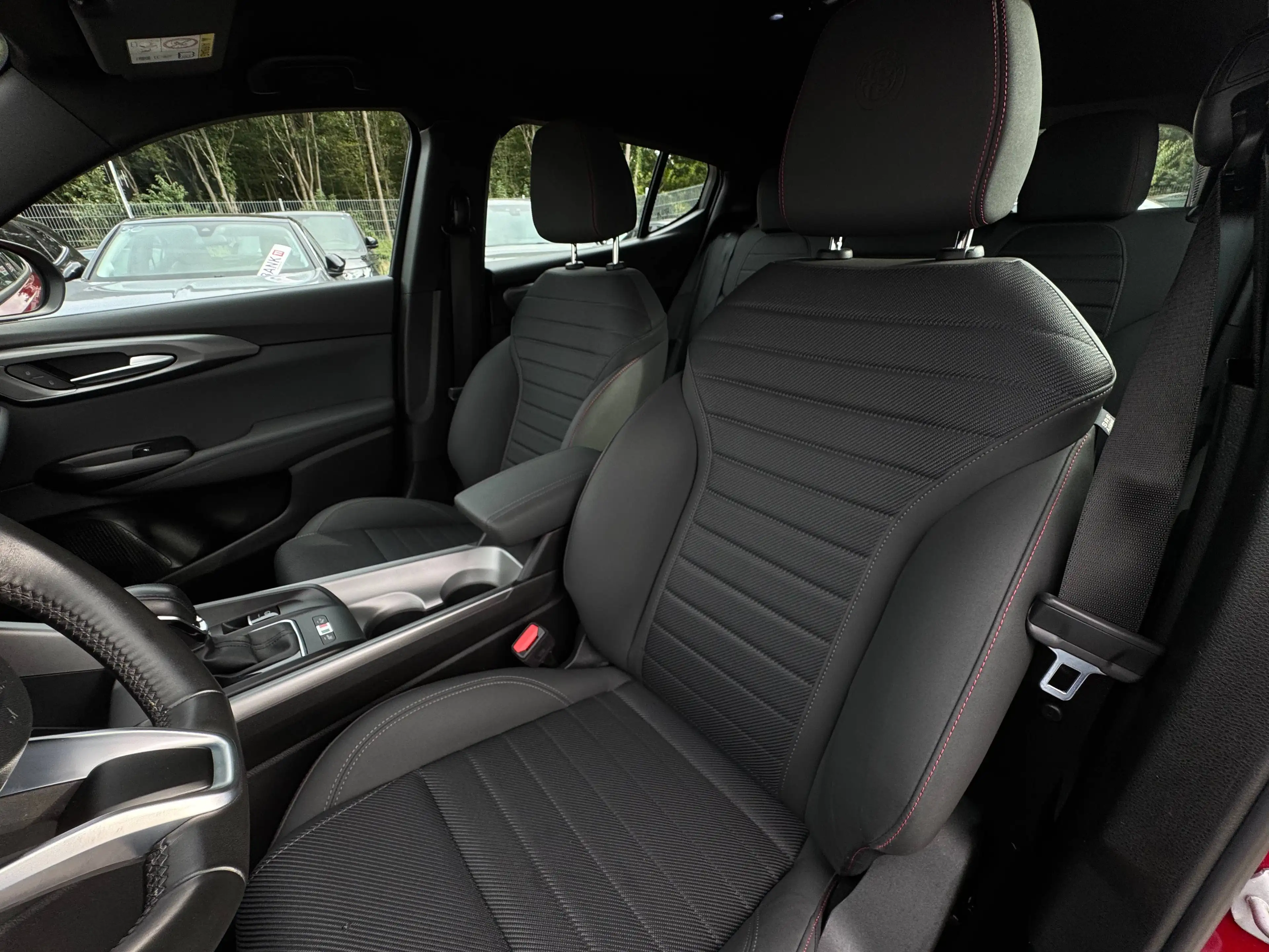 Alfa Romeo Tonale 1,6d*Navi*Klima*Android Auto — photo 11