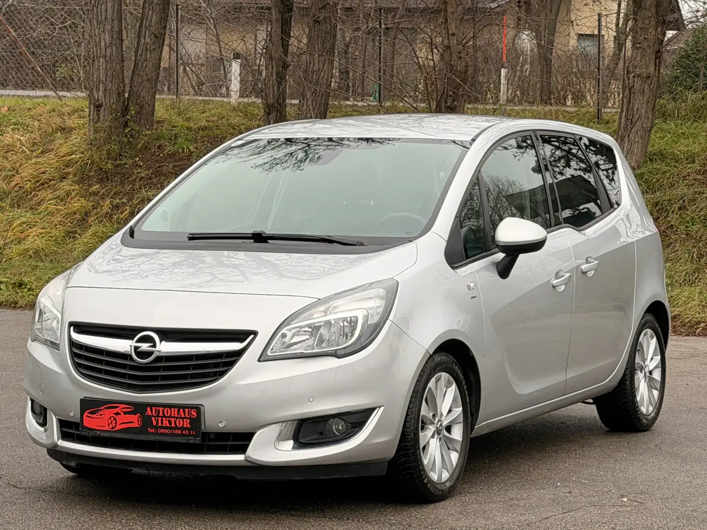 Opel Meriva 1.,4 TURBO garantie,automatik,sitz u.lenk heiz. Grau - 1