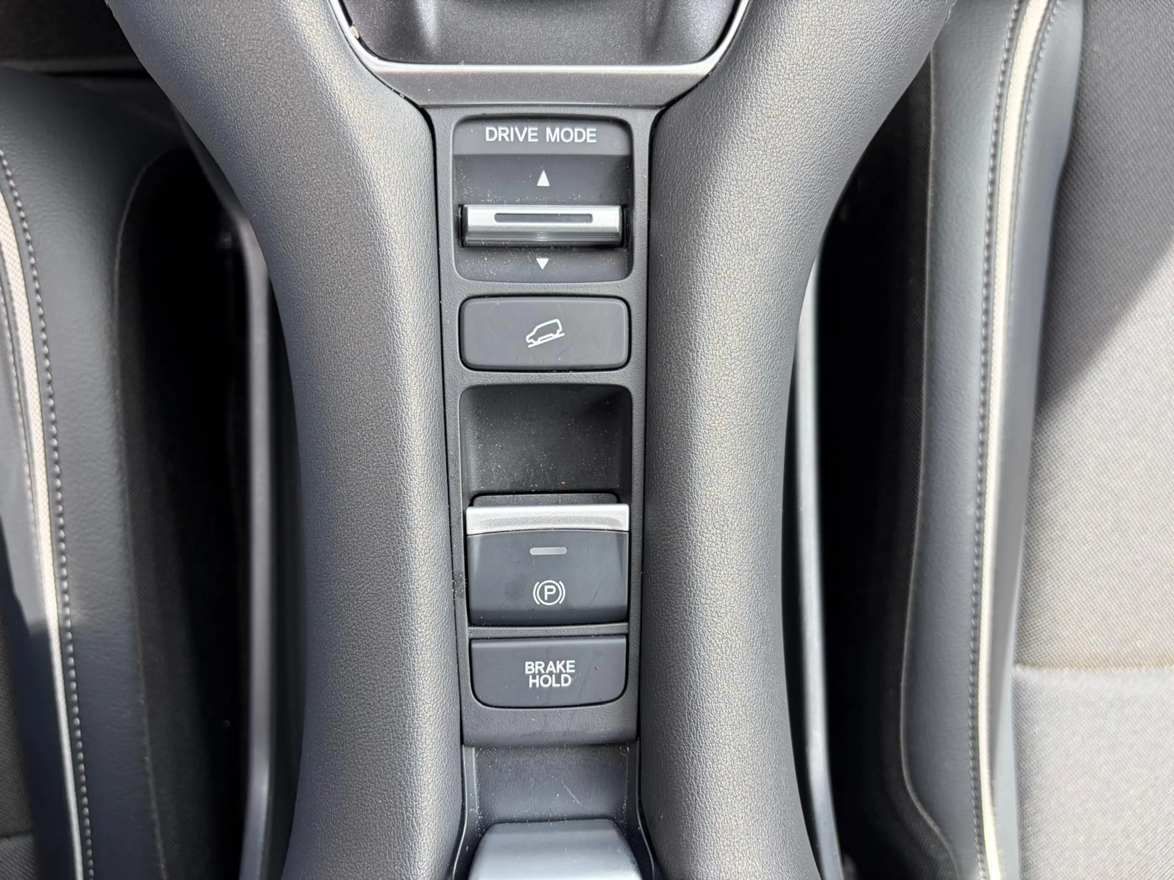 Honda ZR-V 2.0 e:HEV Sport FULL HYBRID 184pk | AUTOMAAT | CAM — photo 34