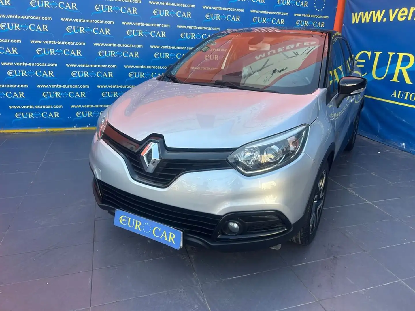 Renault Captur 1.5 DCI Gris - 2