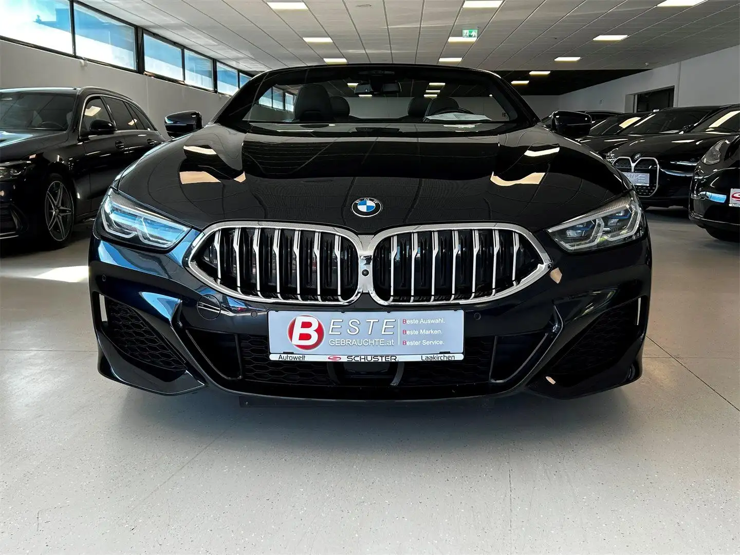 BMW 840 i xDrive Schwarz - 2