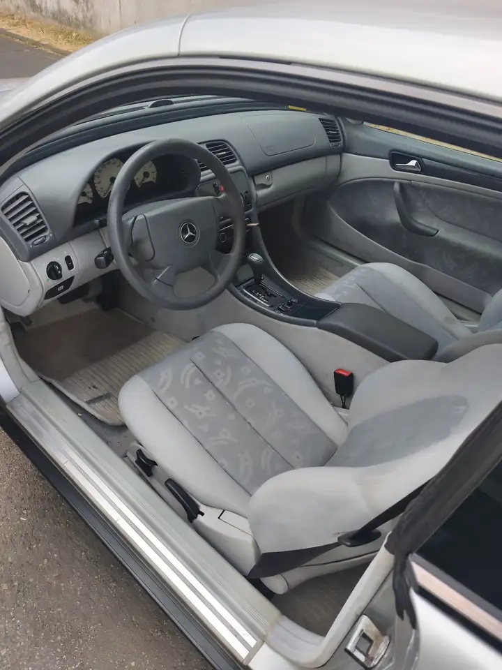 Mercedes-Benz CLK 200 Coupe Sport, foto 10