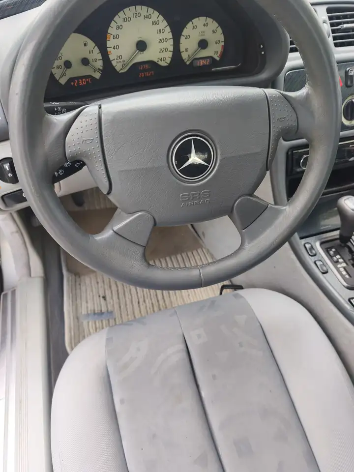 Mercedes-Benz CLK 200 Coupe Sport, foto 12