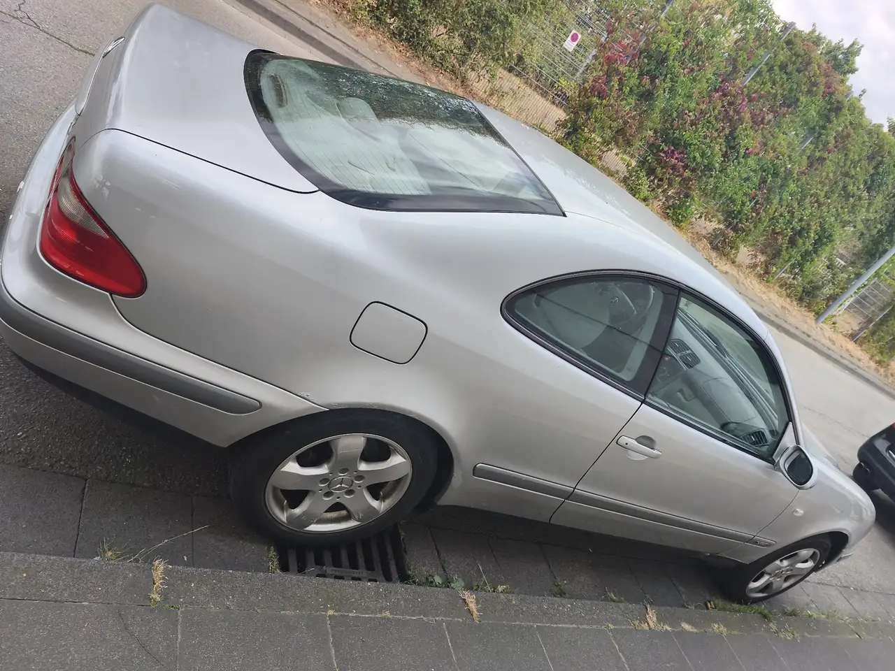 Mercedes-Benz CLK 200 Coupe Sport, foto 3