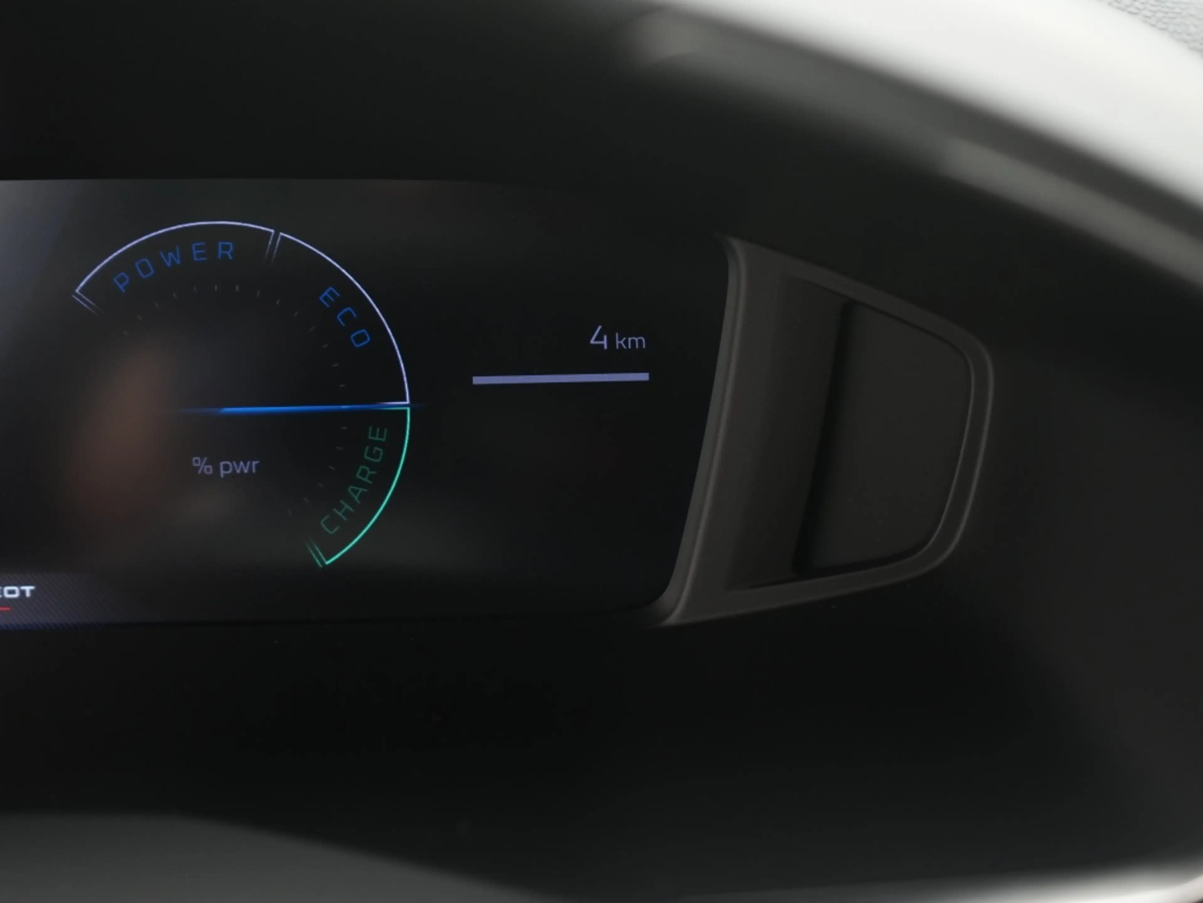 Peugeot e-2008 EV Allure 54 kWh Private Lease 549,- p.m. | Warmte — photo 4