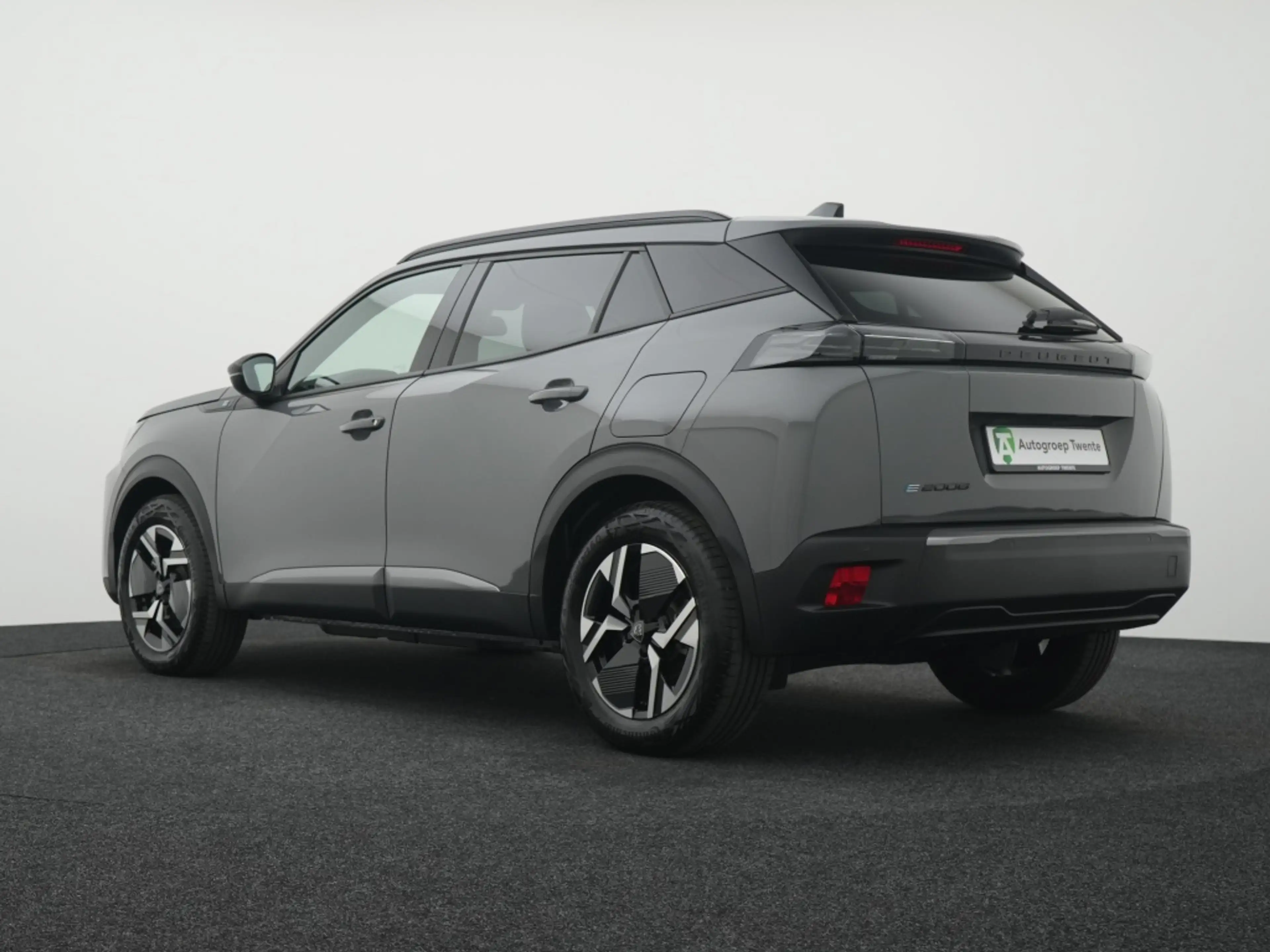 Peugeot e-2008 EV Allure 54 kWh Private Lease 549,- p.m. | Warmte — photo 8