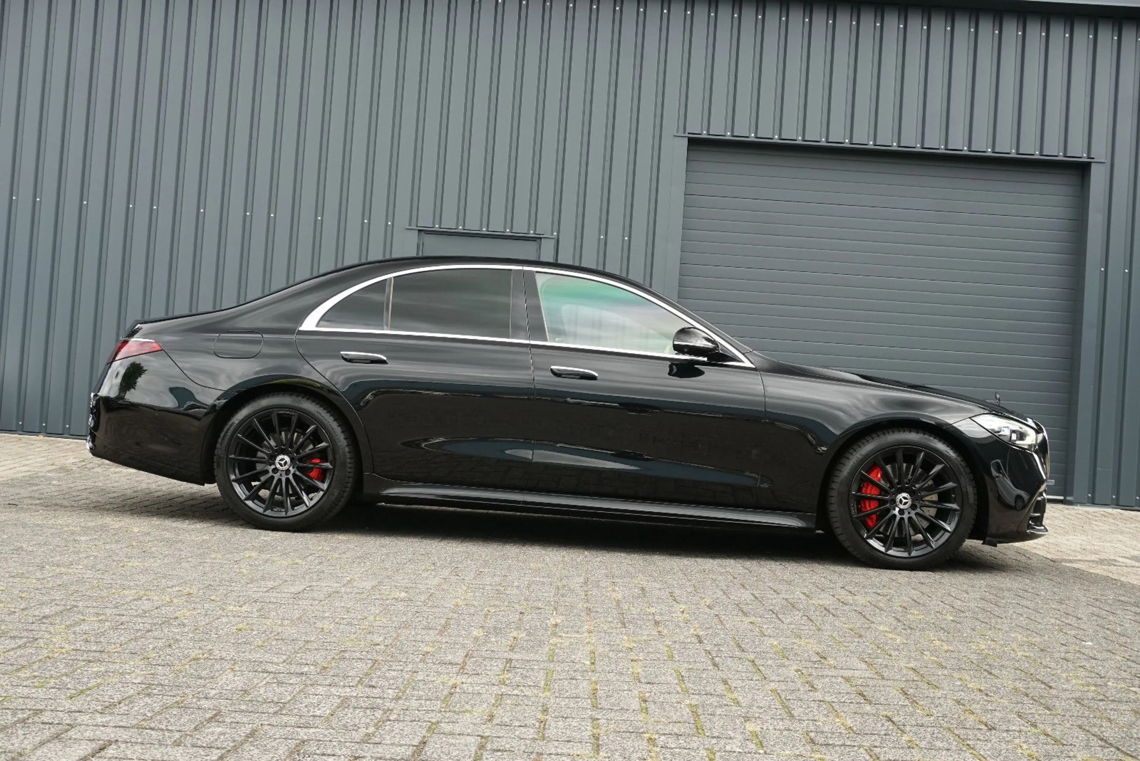 Mercedes-Benz S 350 d 4M AMG HUD 360° Burmester 3D-Display Dist — photo 8