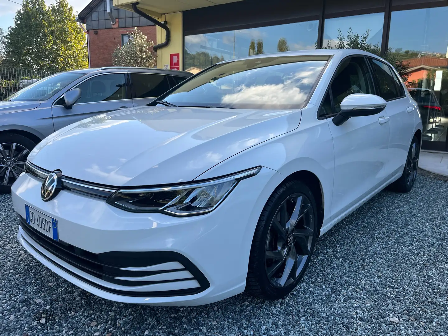 Volkswagen Golf Golf VIII 2020 1.5 etsi evo Style 150cv dsg Weiß - 1