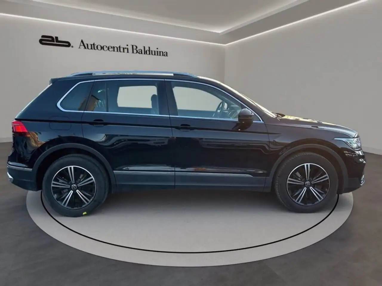 Volkswagen Tiguan 1.4 tsi eh elegance dsg 5
