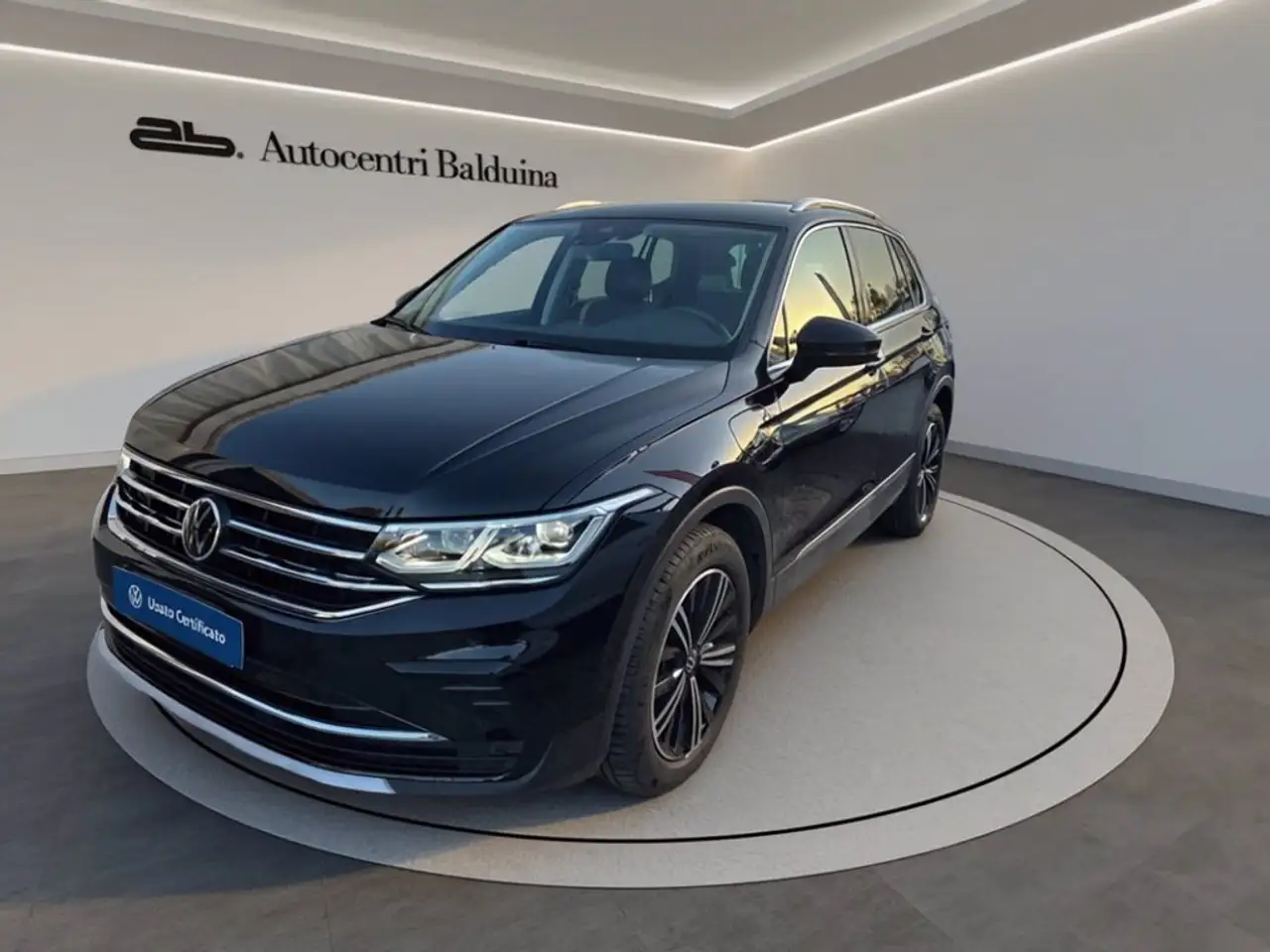 Volkswagen Tiguan 1.4 tsi eh elegance dsg 3