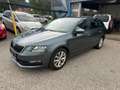 Skoda Octavia Combi 1,6 TDI Limited LED-Carplay-Kamera Grau - thumbnail 1