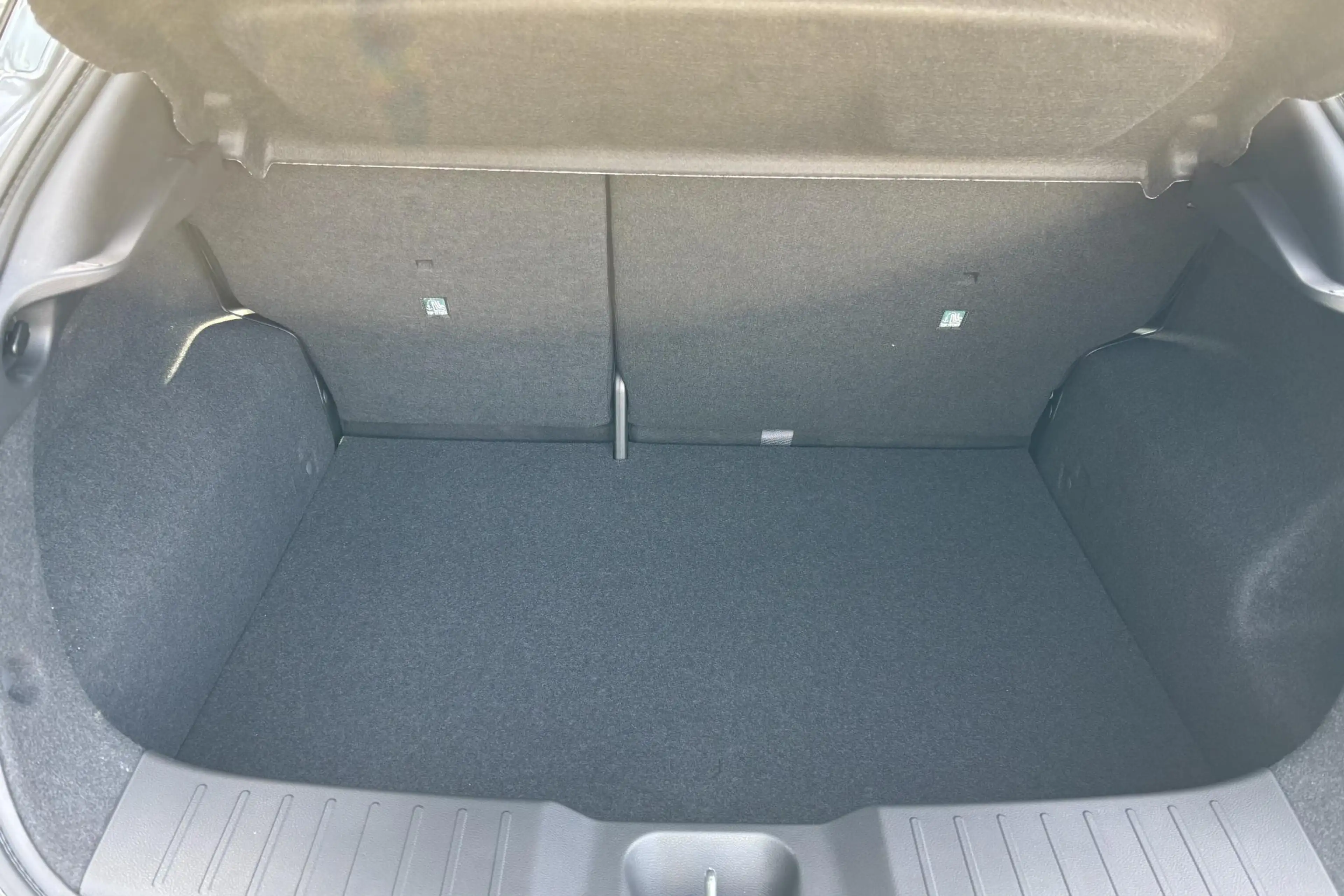 Nissan Juke New 1.6 Hybrid N-Connecta | NIEUW | Nav., 19", Cru — photo 8