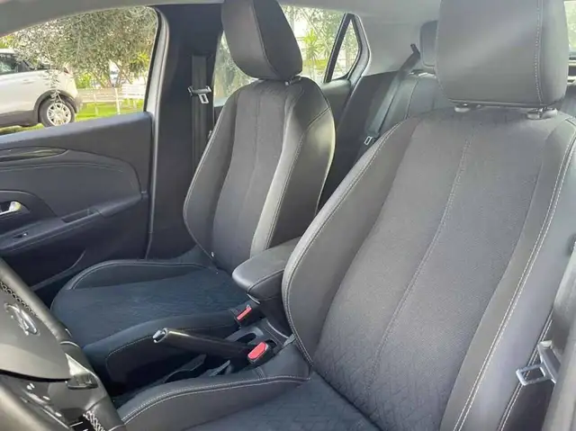 Opel Corsa view 11