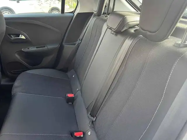 Opel Corsa view 12