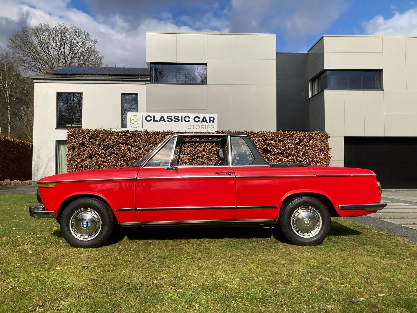 BMW 2002 Baur Rouge - 1